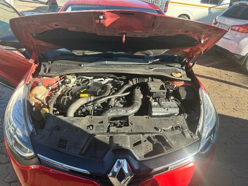Renault Cilio 2015 Petrol Manual
